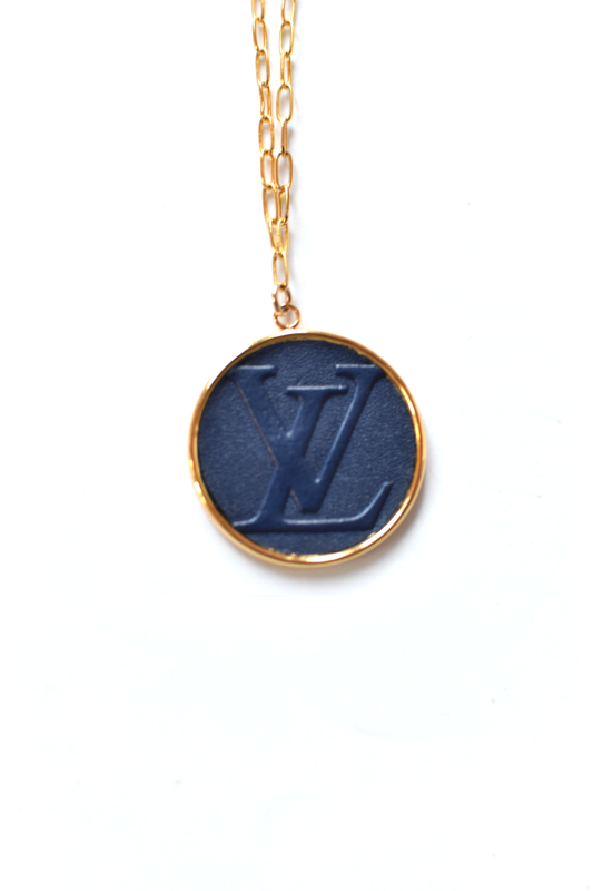 Moon and Lola - Leone Embossed Navy Round Necklace
